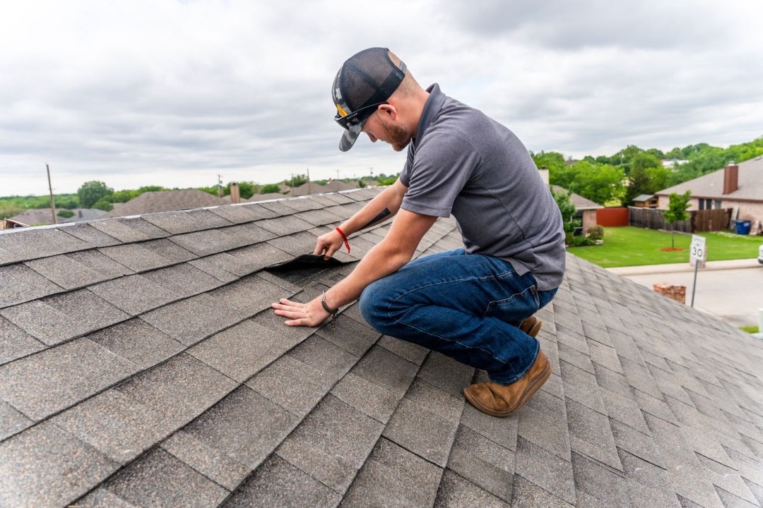 Roofing contractor Enid Oklahoma